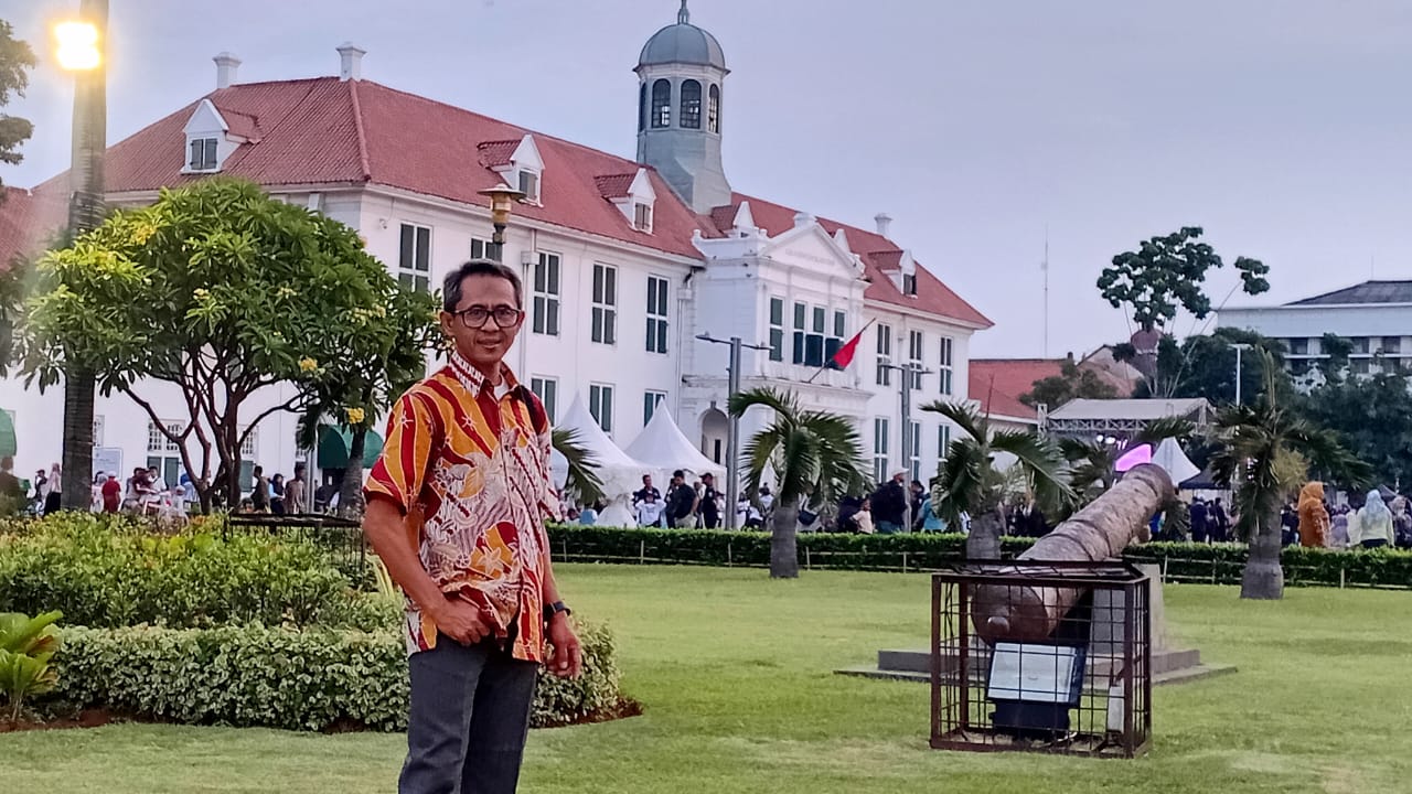 Ramses Anggota LSBO PDM Kota Cirebon ikut Mempromosikan Budaya Cirebon