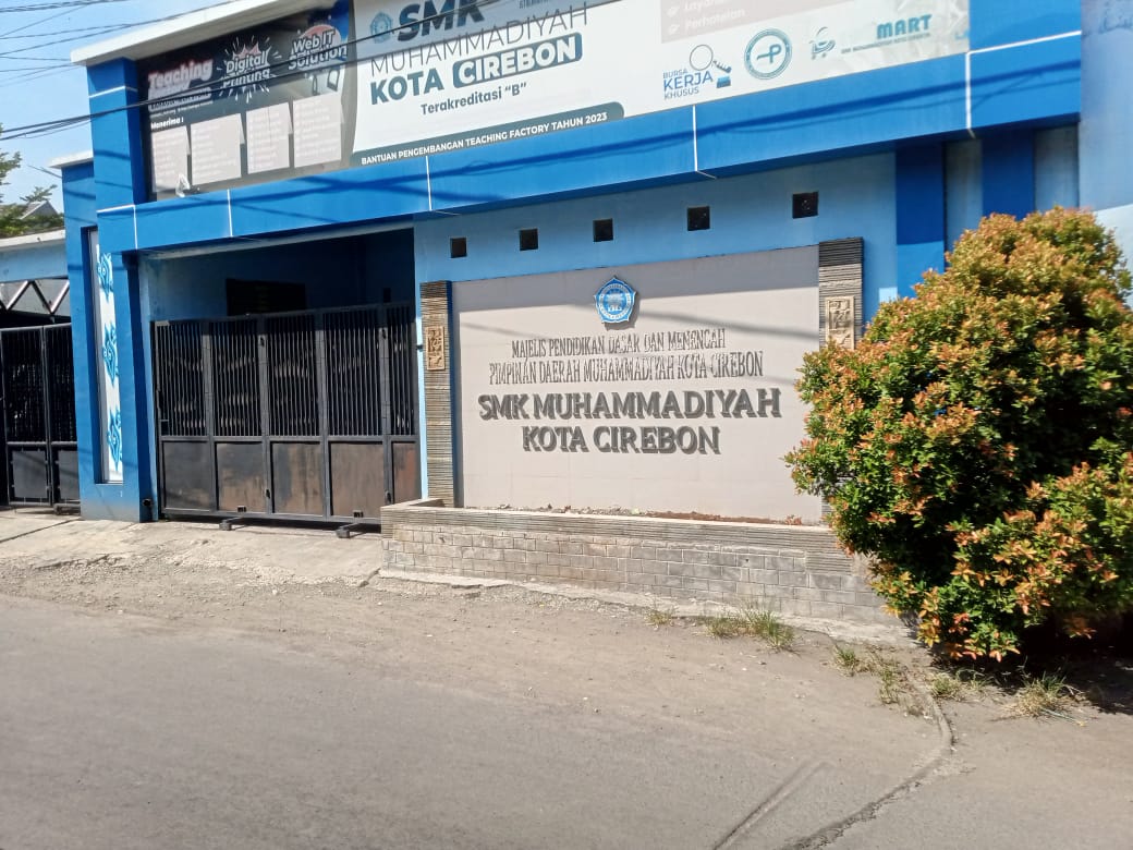 SMK Muhammadiyah Kota Cirebon: Membangun Masa Depan Melalui Pendidikan Kejuruan.