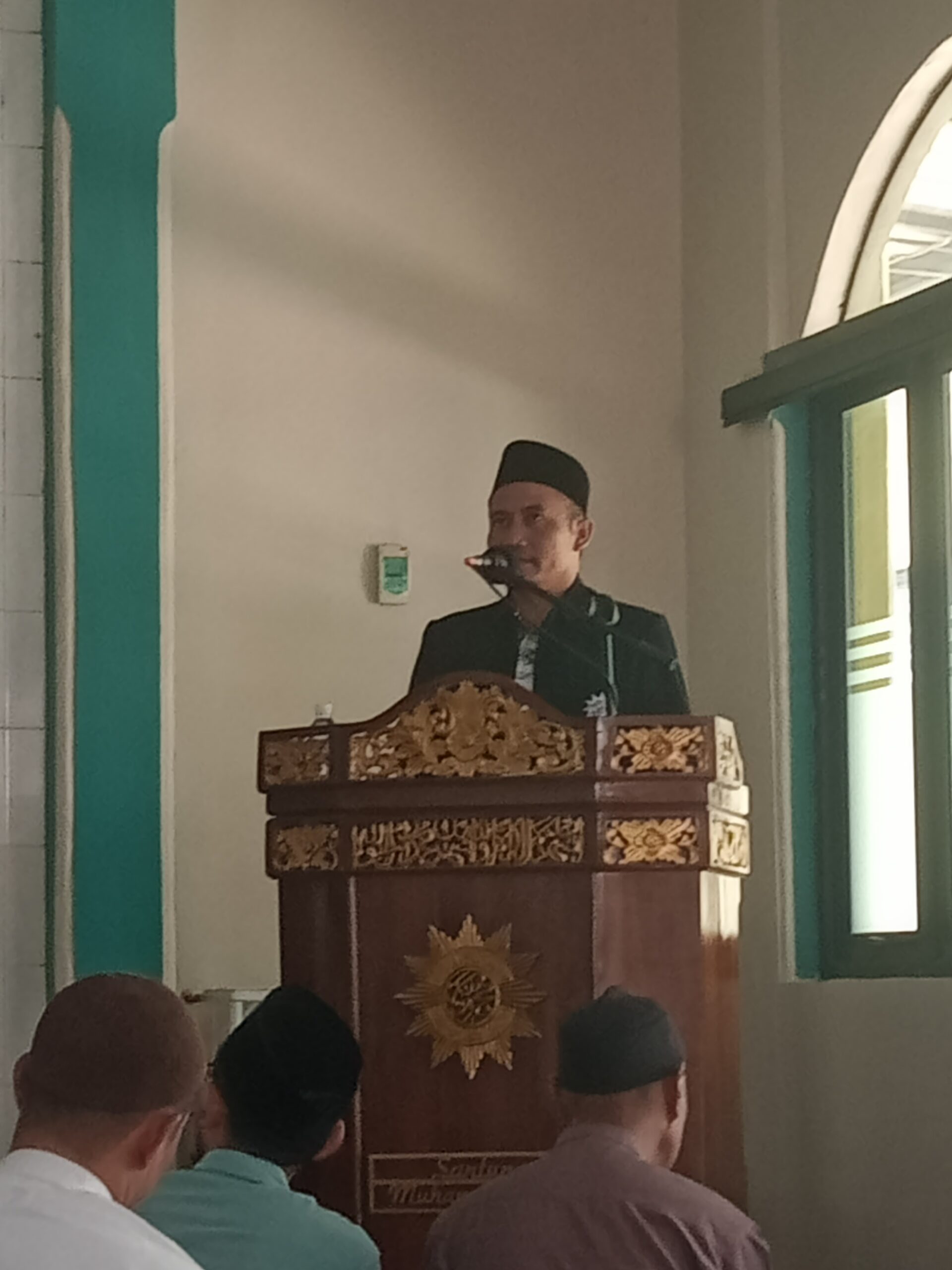 Pentingnya Menjenguk Orang Sakit sebagai Wujud Ketakwaan