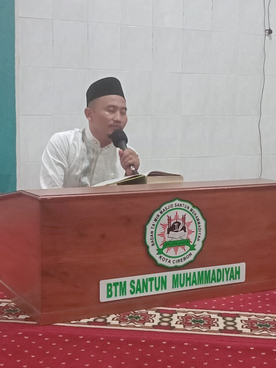 Kajian Reboan Bahas Tuntas Hukum Bacaan Al-Fatihah dalam Salat