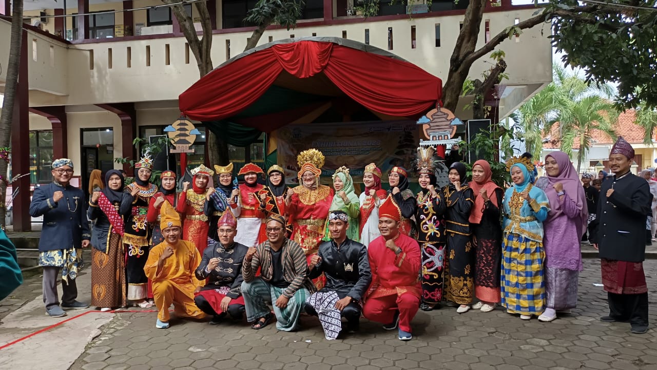 Semarak Exhibition 2025 SDIT Muhammadiyah Kota Cirebon: Tampilkan Budaya dan Ekstrakurikuler