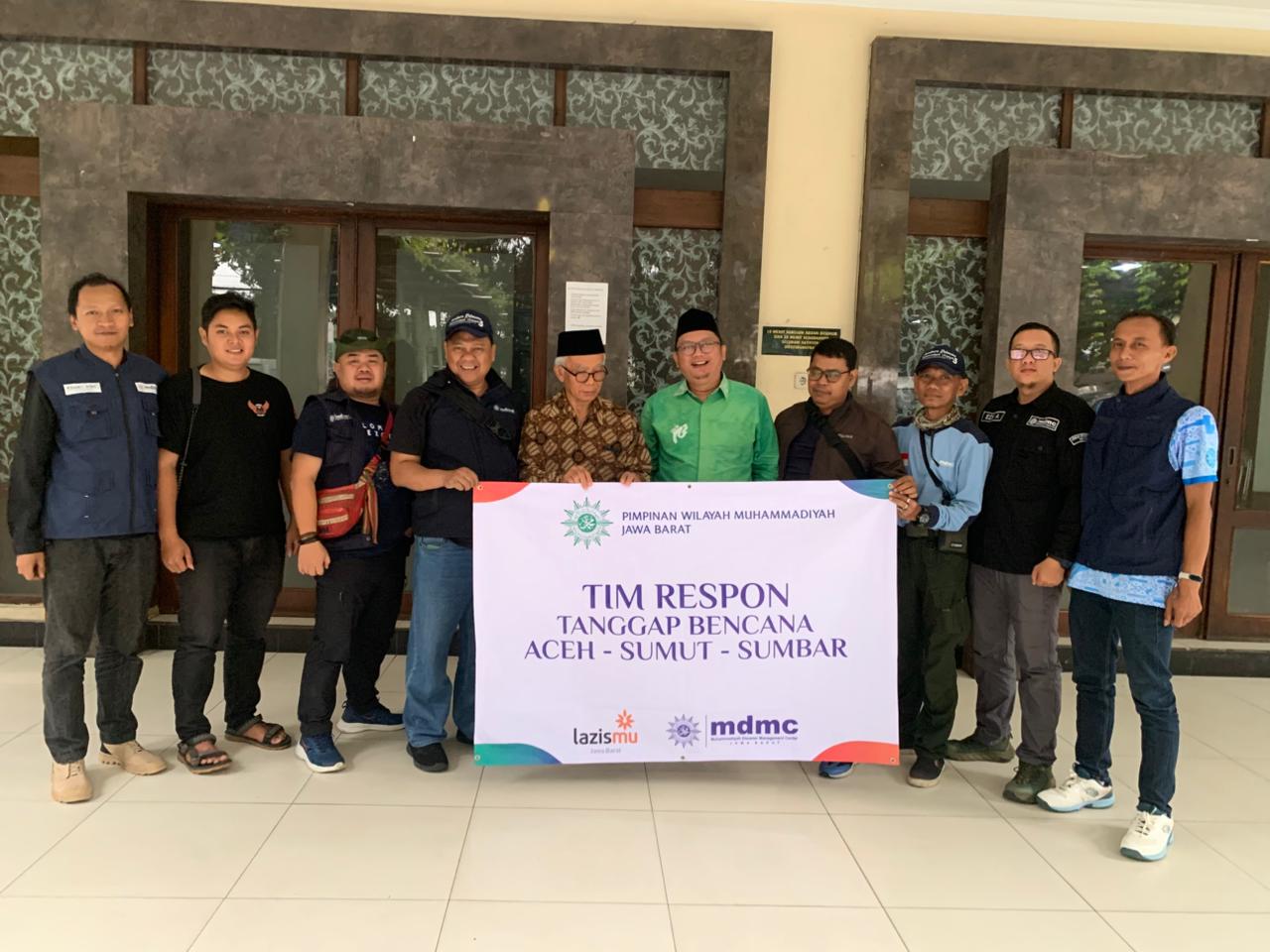 Tim Relawan MDMC Jabar Dilepas Menuju Lokasi Bencana di Aceh