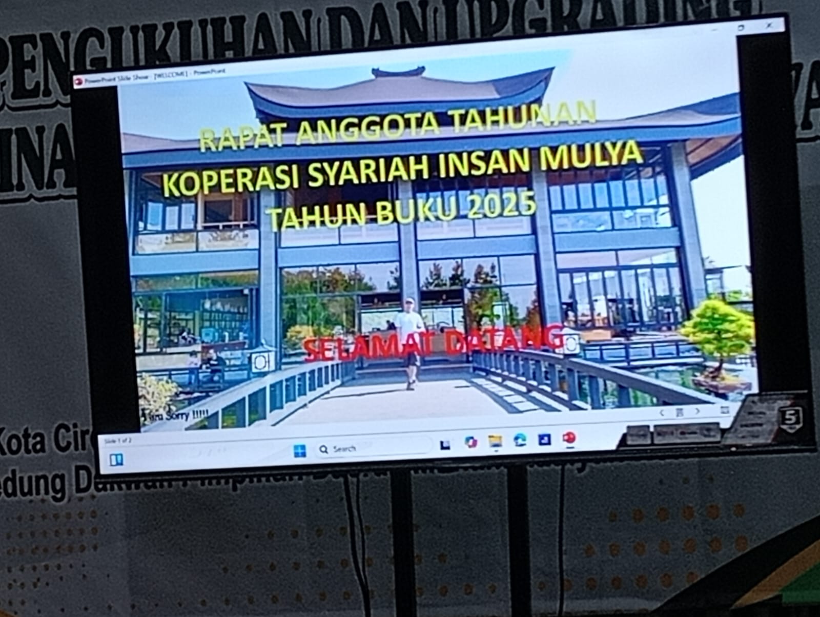 Laporan Tahunan Pengurus Koperasi Syariah Insan Mulia Tahun Buku 2025 Disampaikan dalam Rapat Anggota Tahunan