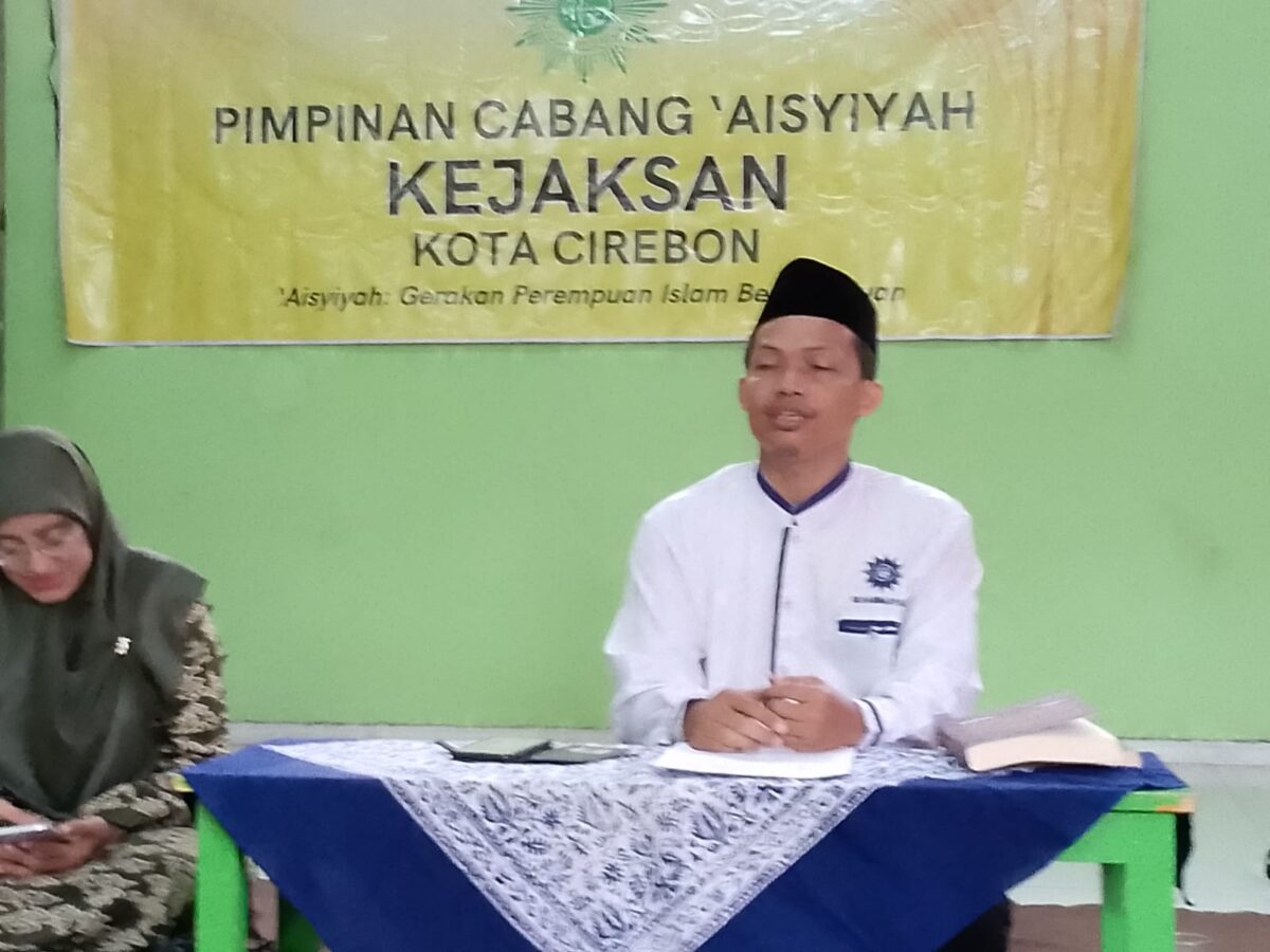 Ustadz Yandi Heryandi, M.Pd. Tekankan Persiapan Menyambut Ramadhan di Pengajian Cabang Muhammadiyah dan Aisyiyah Kejaksan