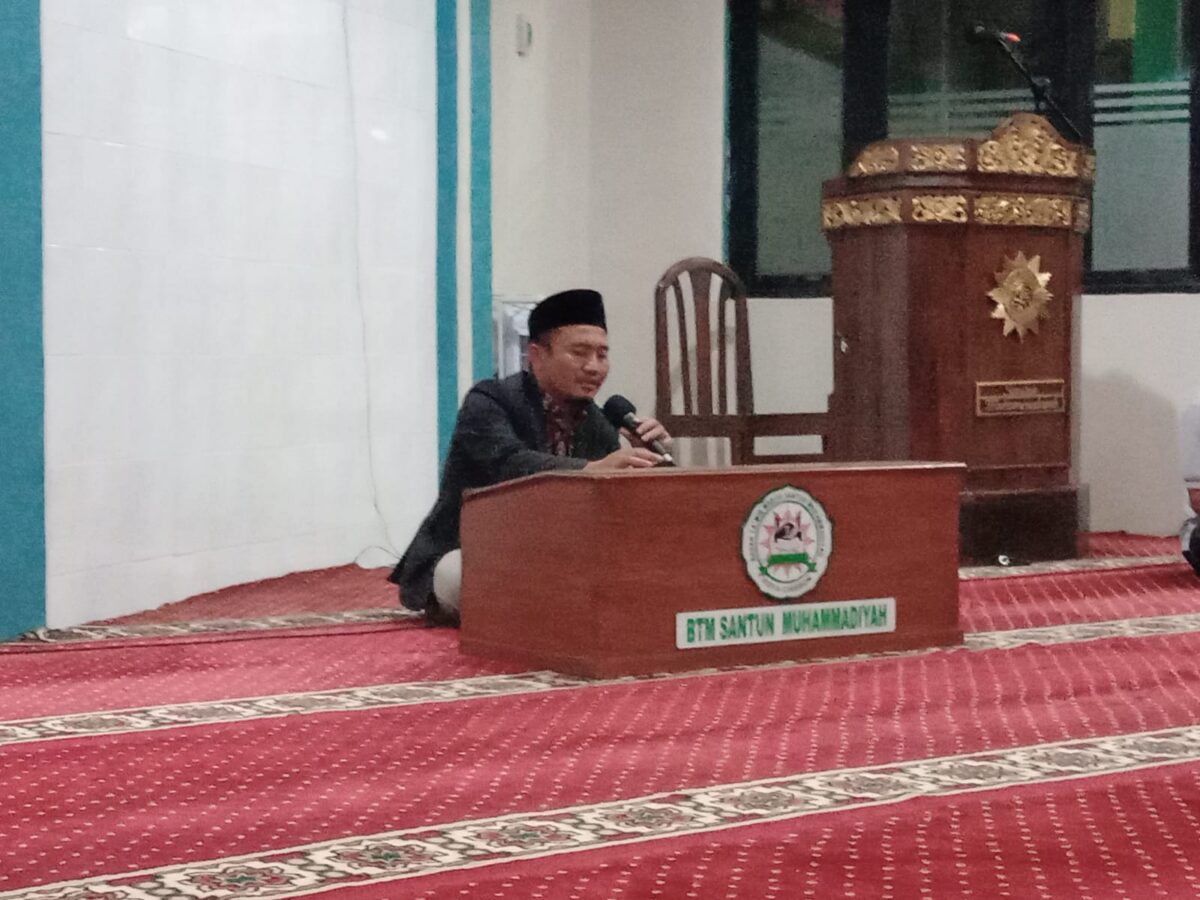 Kajian Reboan Santun Perdalam Fikih Ramadhan, Bahas Tata Cara Tarawih, Zakat, dan Idul Fitri