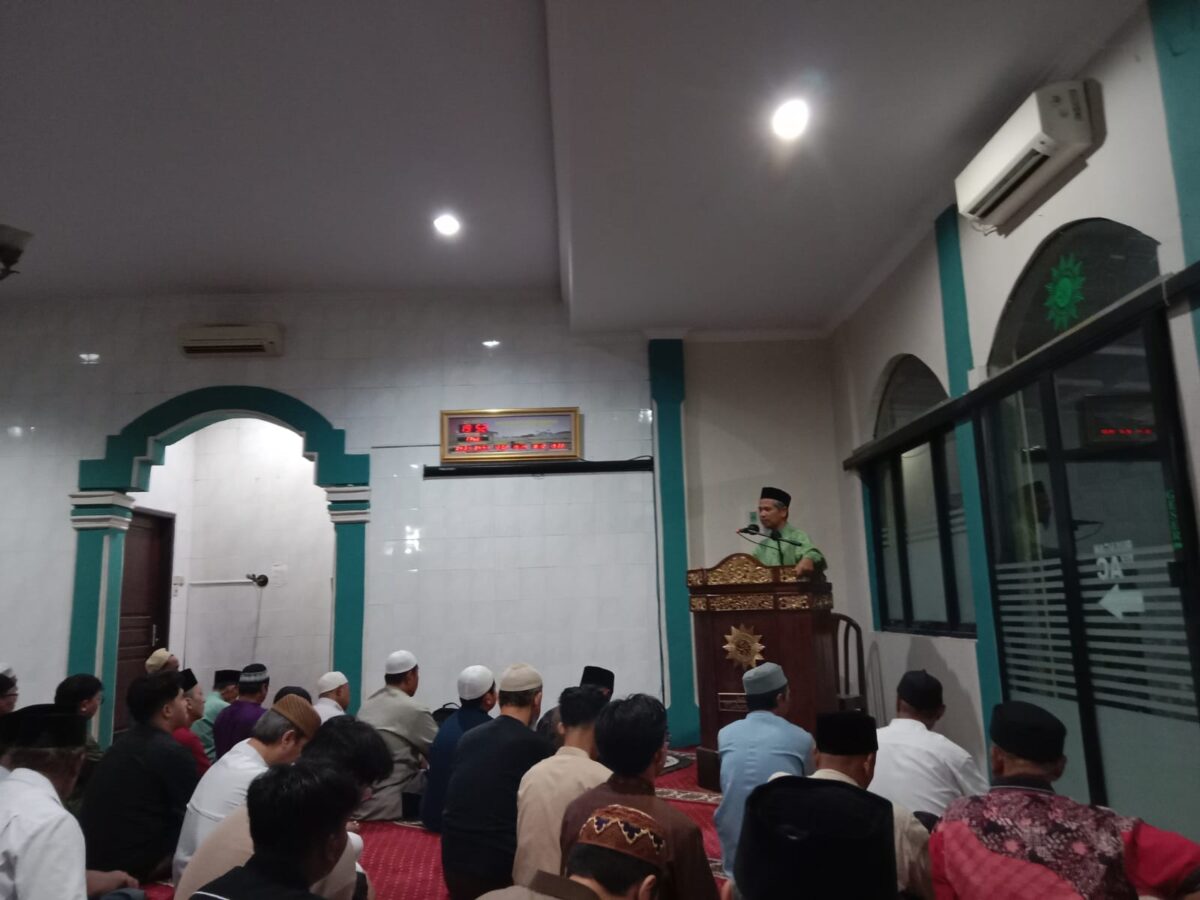 Tarawih Malam Kedua di Masjid Santun: Ustadz Sunarya Paparkan Dua Kegembiraan Orang Berpuasa