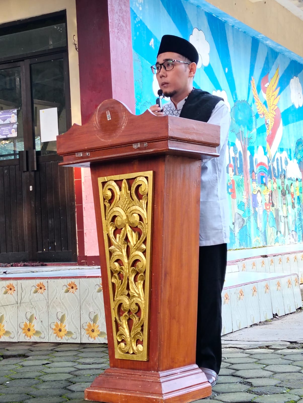 Salat Idul Fitri 1447 H di SDIT Muhammadiyah Harjamukti: Kepala Sekolah Ajak Jamaah Memaknai Ramadhan sebagai Bulan Pendidikan