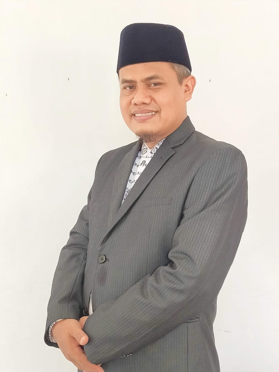 Khutbah Jumat di Masjid Al Ikhlas: Ustadz Didin Ahidin Paparkan Empat Langkah Menjadikan Al-Qur’an sebagai Petunjuk Hidup