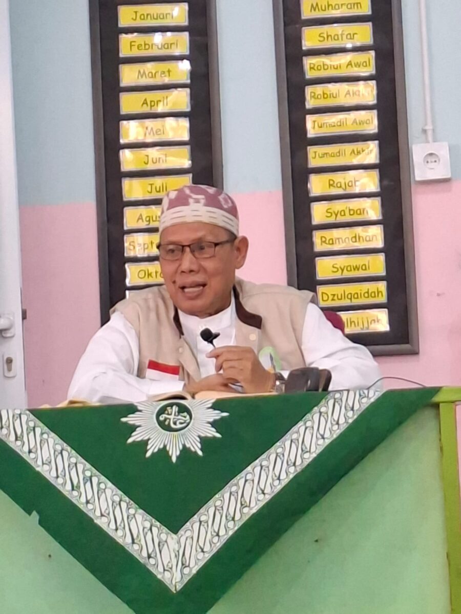 Pimpinan Cabang Muhammadiyah Kesambi Gelar Pengajian Ahad Pagi: Ustadz Dr. Muchlis, M.Ag Paparkan Tema “Islam Berkemajuan”