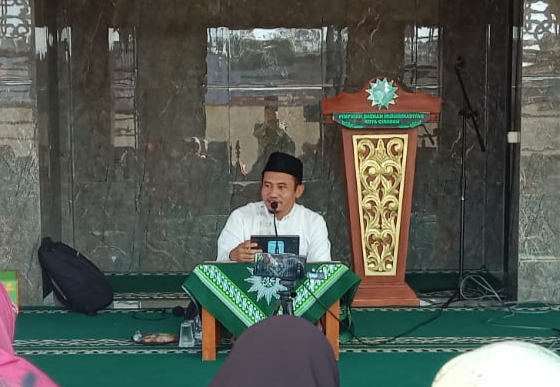 Pengajian Ahad Pagi PCM Harjamukti Bahas Makna dan Hukum Bersiwak serta Sunnah Fitrah