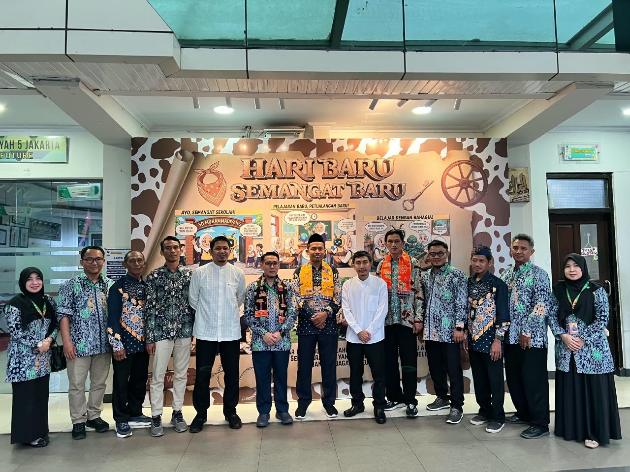 Kunjungan Inspiratif SDIT Muhammadiyah Harjamukti: Menyelami Tujuh Keunggulan Sekolah Berprestasi