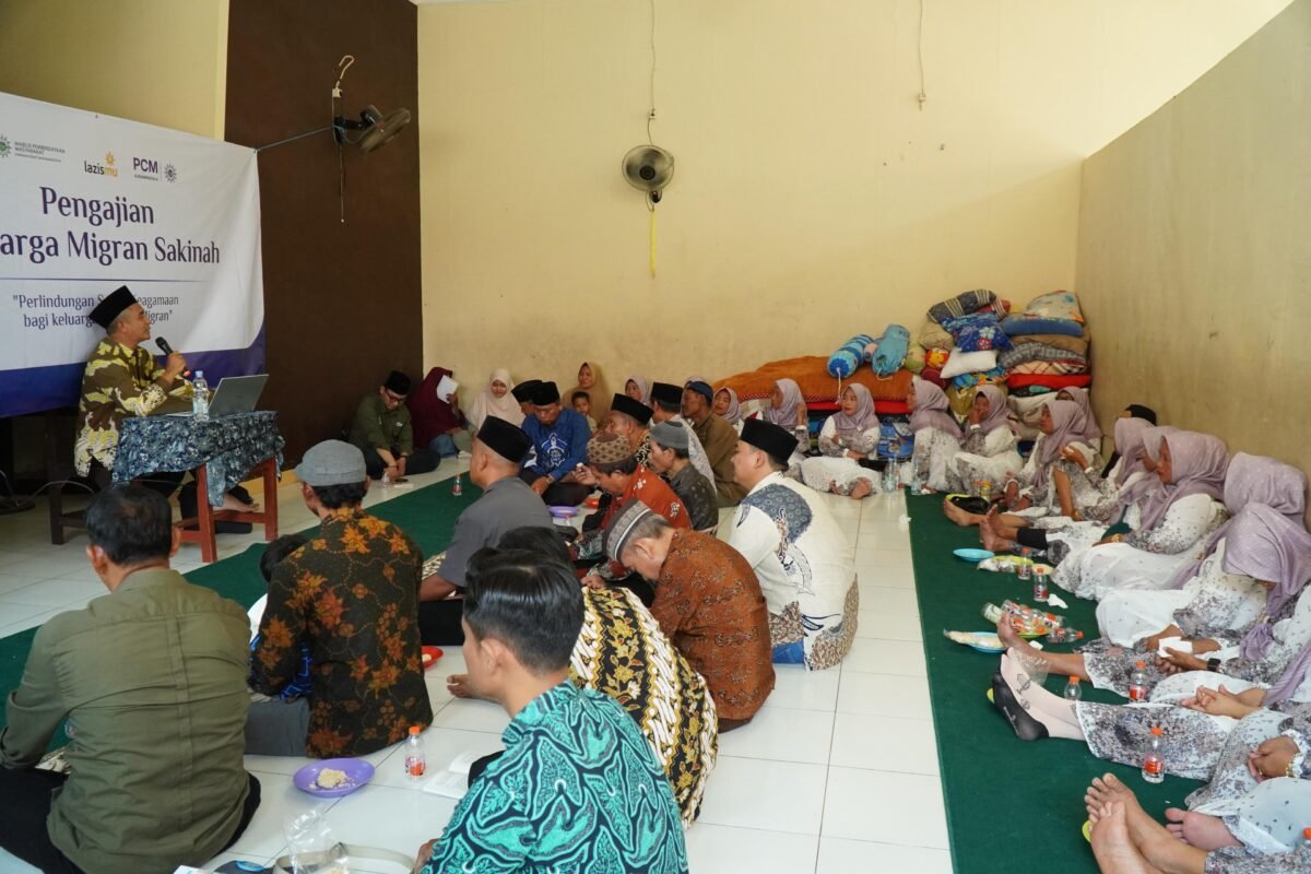 MPM PP Muhammadiyah Perkuat Fondasi Spiritual Keluarga Migran di Cirebon